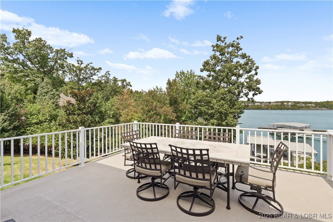 Porto Cima, Missouri, 65079, United States, 4 Bedrooms Bedrooms, ,4 BathroomsBathrooms,Residential,Active,1943787