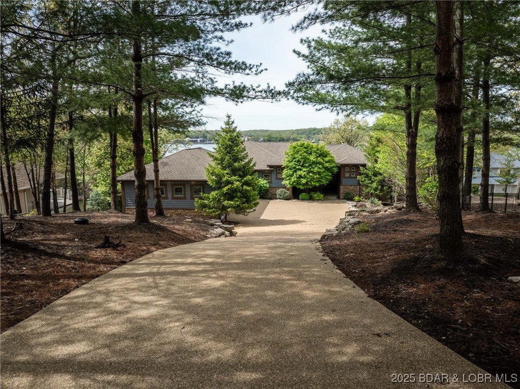 Villages, Missouri, 65079, United States, 5 Bedrooms Bedrooms, ,7 BathroomsBathrooms,Residential,Active,1964268