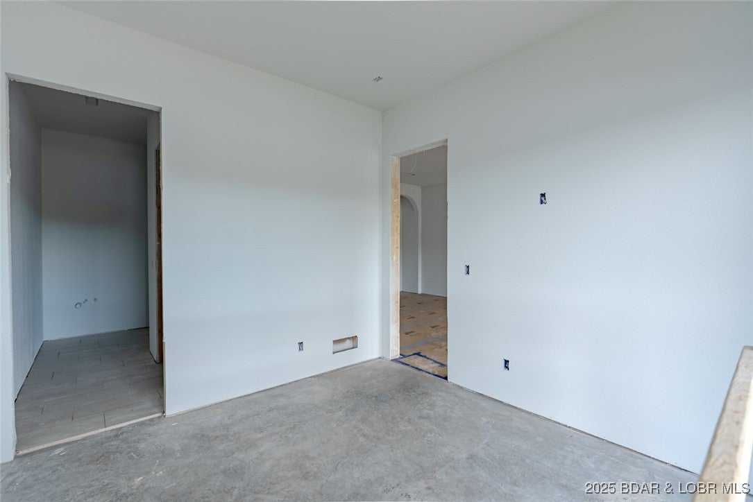 Osage Beach, Missouri, 65065, United States, 4 Bedrooms Bedrooms, ,5 BathroomsBathrooms,Residential,Active,1985585