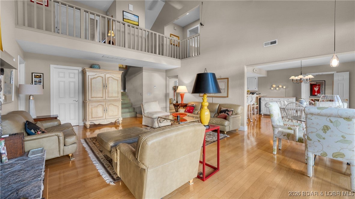 Lake Ozark, Missouri, 65049, United States, 5 Bedrooms Bedrooms, ,6 BathroomsBathrooms,Residential,Active,2009424