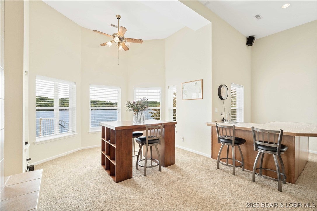 Camdenton, Missouri, 65020, United States, 4 Bedrooms Bedrooms, ,4 BathroomsBathrooms,Residential,Active,1936451
