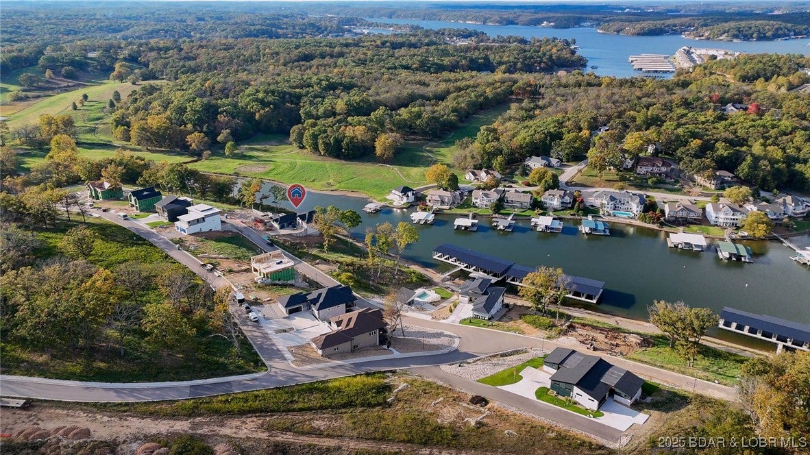 Osage Beach, Missouri, 65065, United States, 4 Bedrooms Bedrooms, ,5 BathroomsBathrooms,Residential,Active,1985585