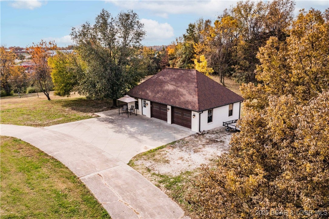 Jefferson City, Missouri, 65109, United States, 4 Bedrooms Bedrooms, ,4 BathroomsBathrooms,Residential,Active,1990045