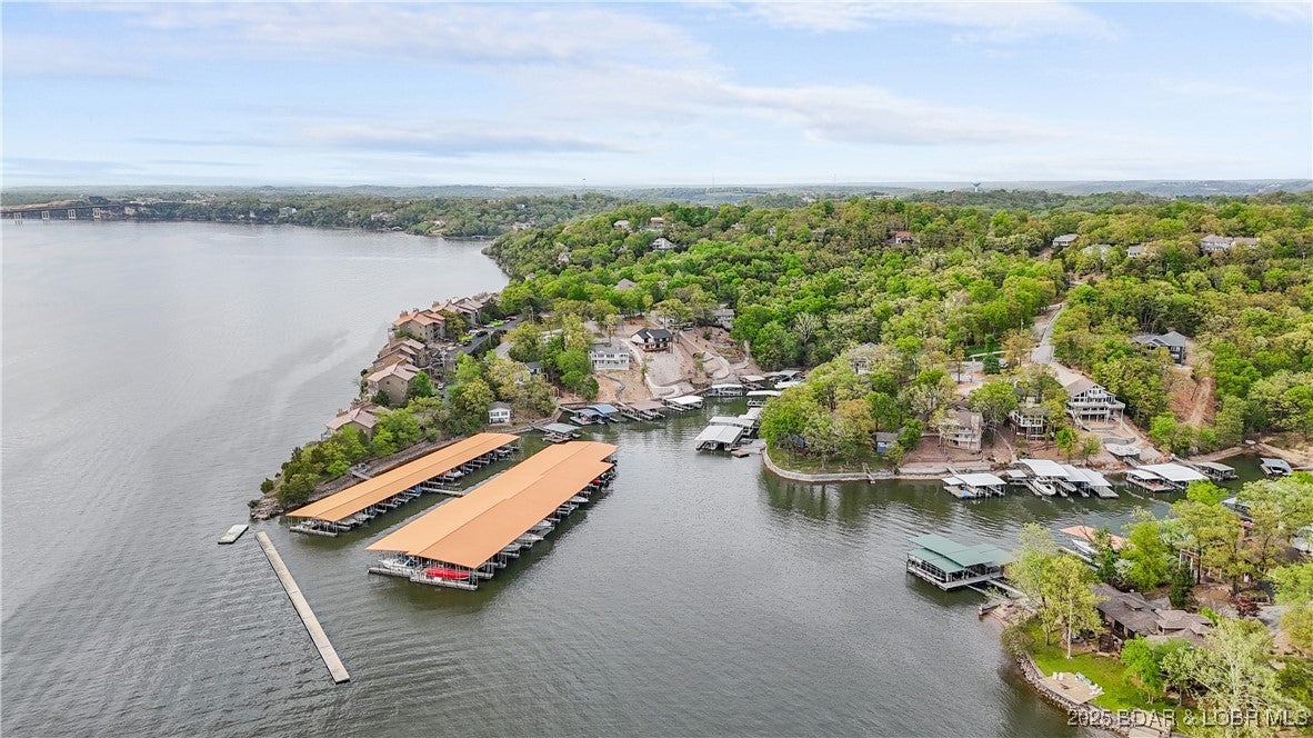 Osage Beach, Missouri, 65065, United States, 4 Bedrooms Bedrooms, ,4 BathroomsBathrooms,Residential,Active,1946330