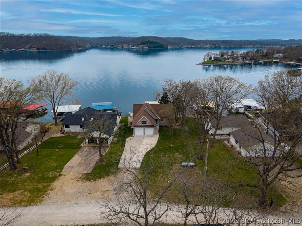 Gravois Mills, Missouri, 65037, United States, 5 Bedrooms Bedrooms, ,3 BathroomsBathrooms,Residential,Active,2032925