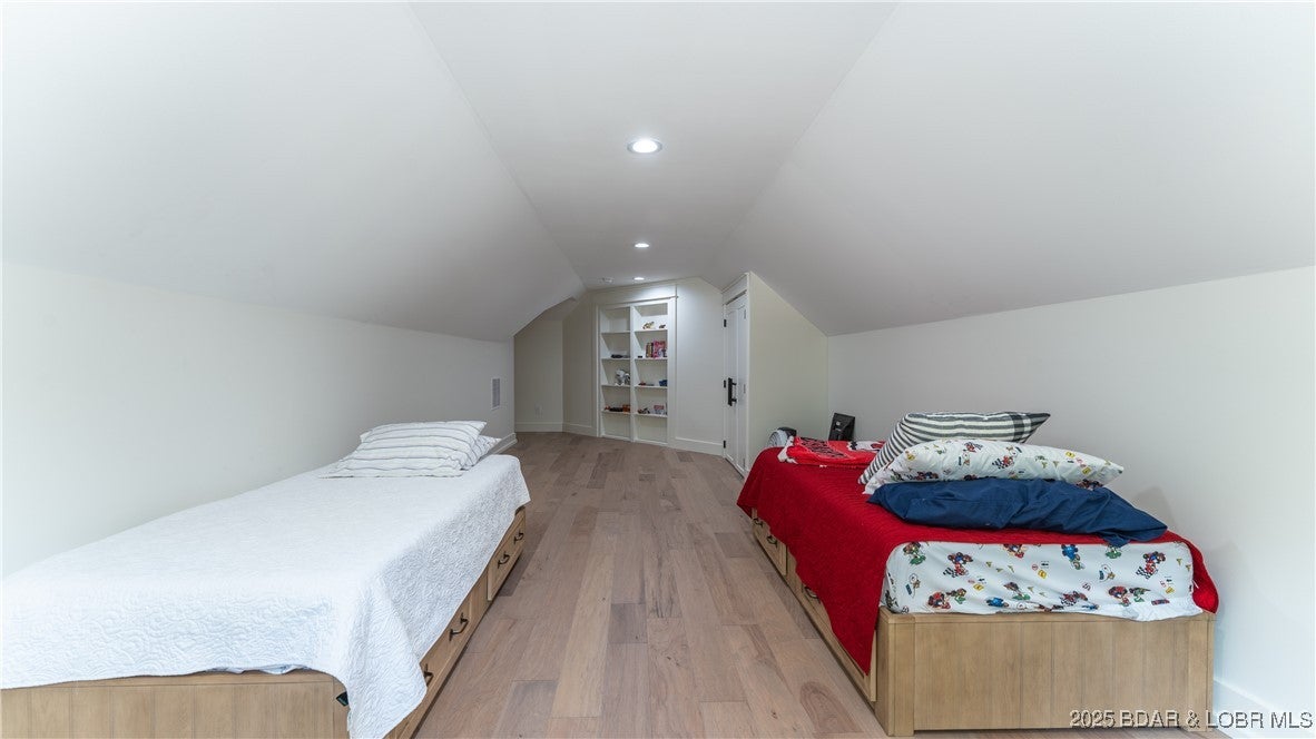 Porto Cima, Missouri, 65079, United States, 6 Bedrooms Bedrooms, ,6 BathroomsBathrooms,Residential,Active,1894189