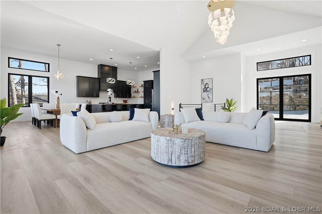 Porto Cima, Missouri, 65079, United States, 6 Bedrooms Bedrooms, ,9 BathroomsBathrooms,Residential,Active,2017446