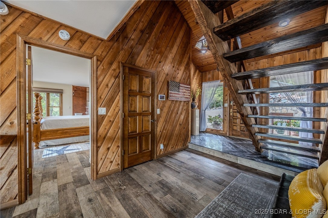 Sunrise Beach, Missouri, 65079, United States, 3 Bedrooms Bedrooms, ,3 BathroomsBathrooms,Residential,Active,1934766