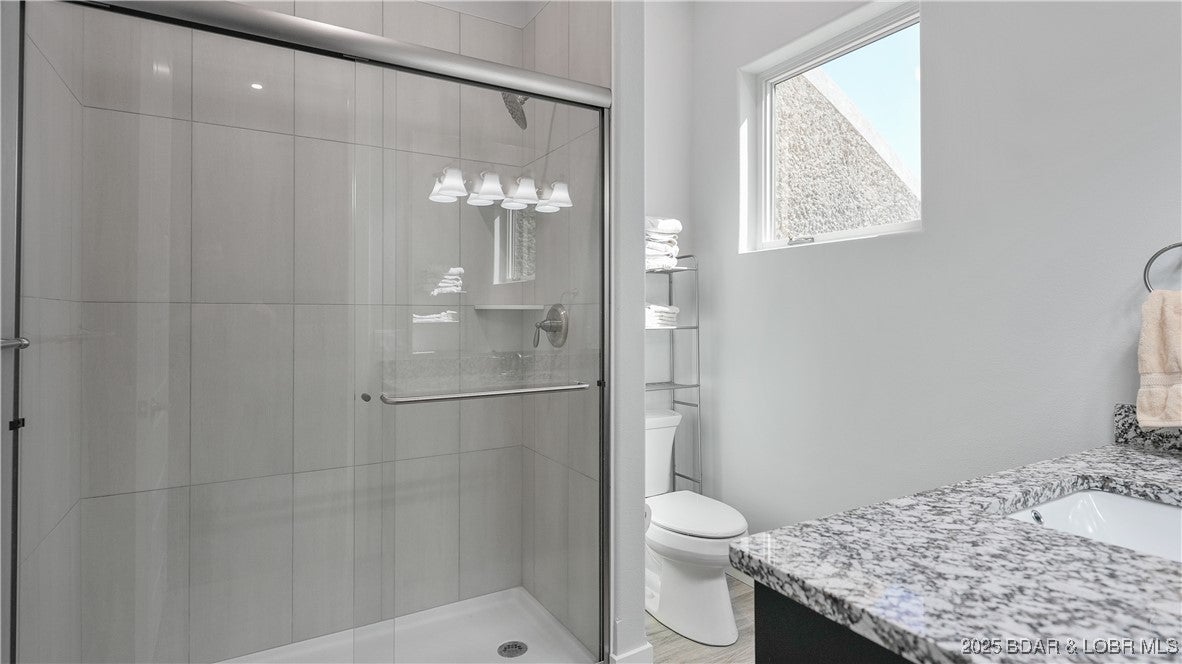 Sunrise Beach, Missouri, 65079, United States, 8 Bedrooms Bedrooms, ,10 BathroomsBathrooms,Residential,Active,1964490