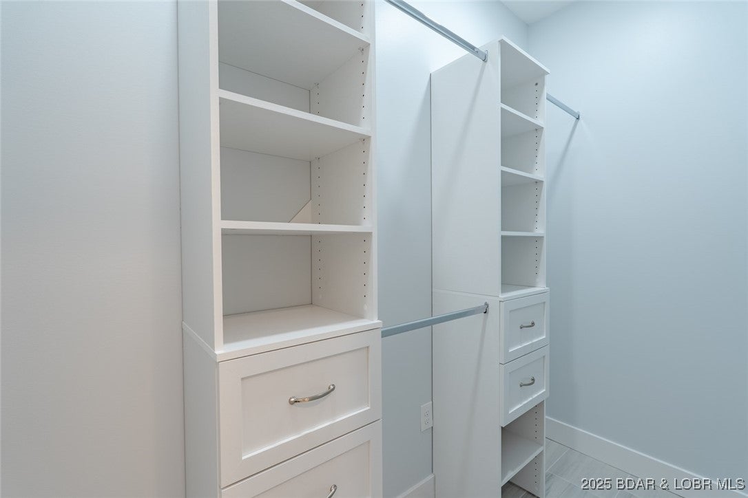 Climax Springs, Missouri, 65324, United States, 5 Bedrooms Bedrooms, ,5 BathroomsBathrooms,Residential,Active,1988443