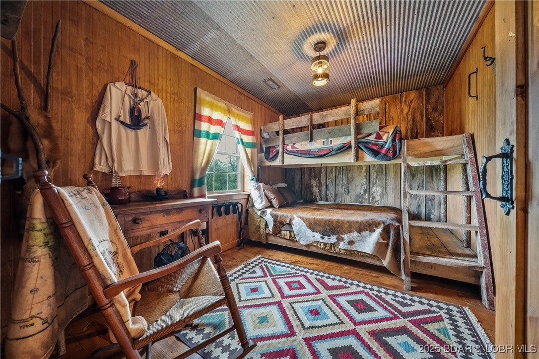 Eldon, Missouri, 65026, United States, 5 Bedrooms Bedrooms, ,3 BathroomsBathrooms,Residential,Active,1790925