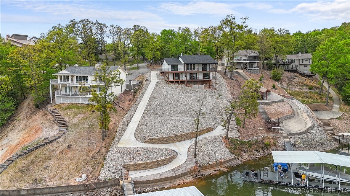 Osage Beach, Missouri, 65065, United States, 4 Bedrooms Bedrooms, ,4 BathroomsBathrooms,Residential,Active,1946330