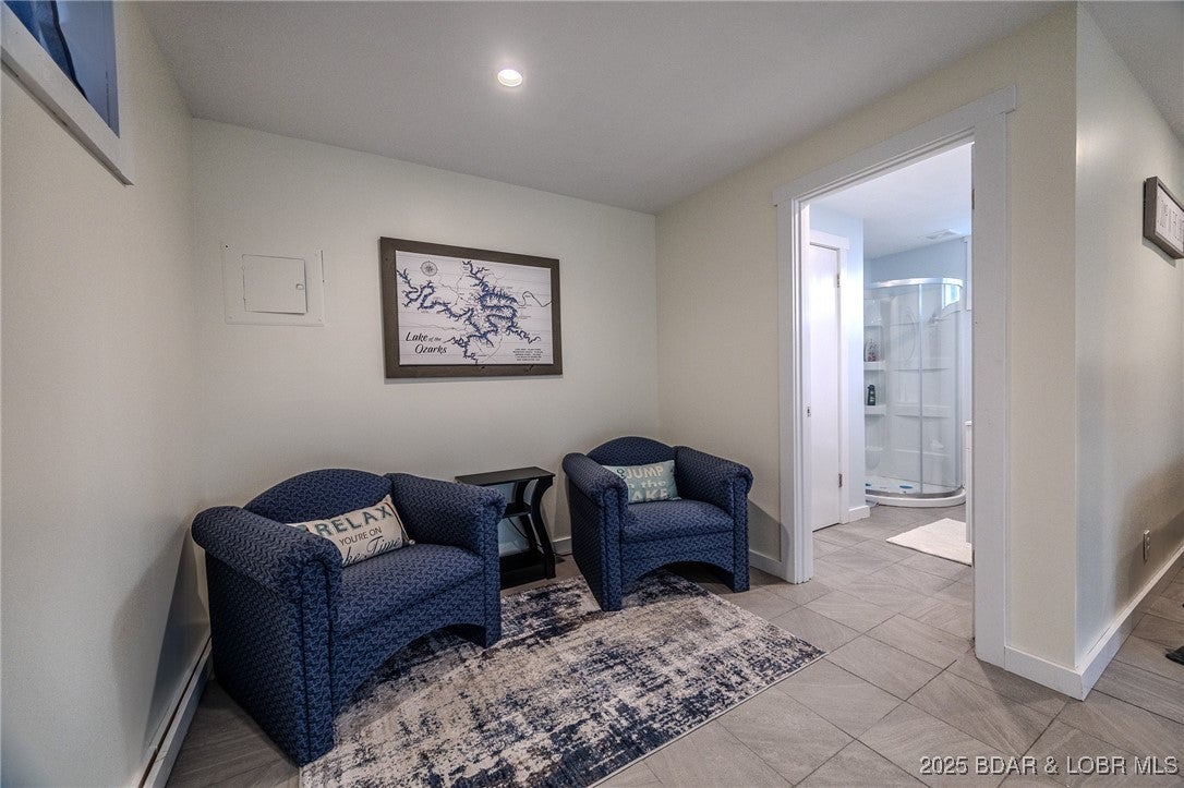 Gravois Mills, Missouri, 65037, United States, 3 Bedrooms Bedrooms, ,3 BathroomsBathrooms,Residential,Active,1945462