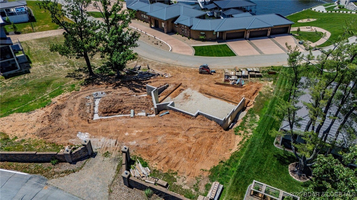 Osage Beach, Missouri, 65065, United States, 4 Bedrooms Bedrooms, ,6 BathroomsBathrooms,Residential,Active,2008268