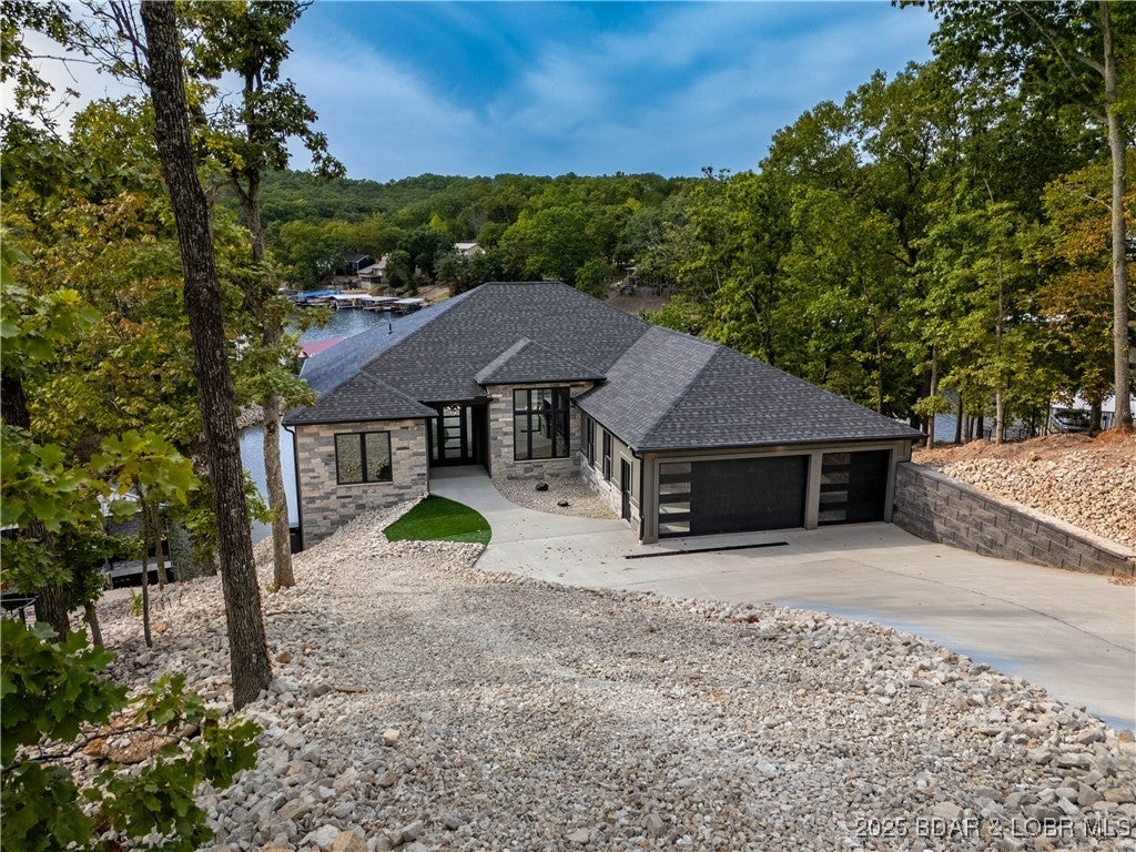 Sunrise Beach, Missouri, 65065, United States, 6 Bedrooms Bedrooms, ,6 BathroomsBathrooms,Residential,Active,1929710