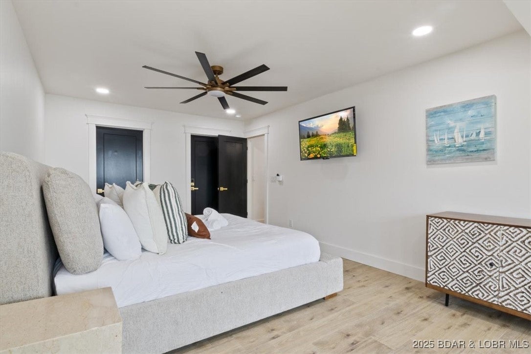 Osage Beach, Missouri, 65065, United States, 5 Bedrooms Bedrooms, ,4 BathroomsBathrooms,Residential,Active,2001071