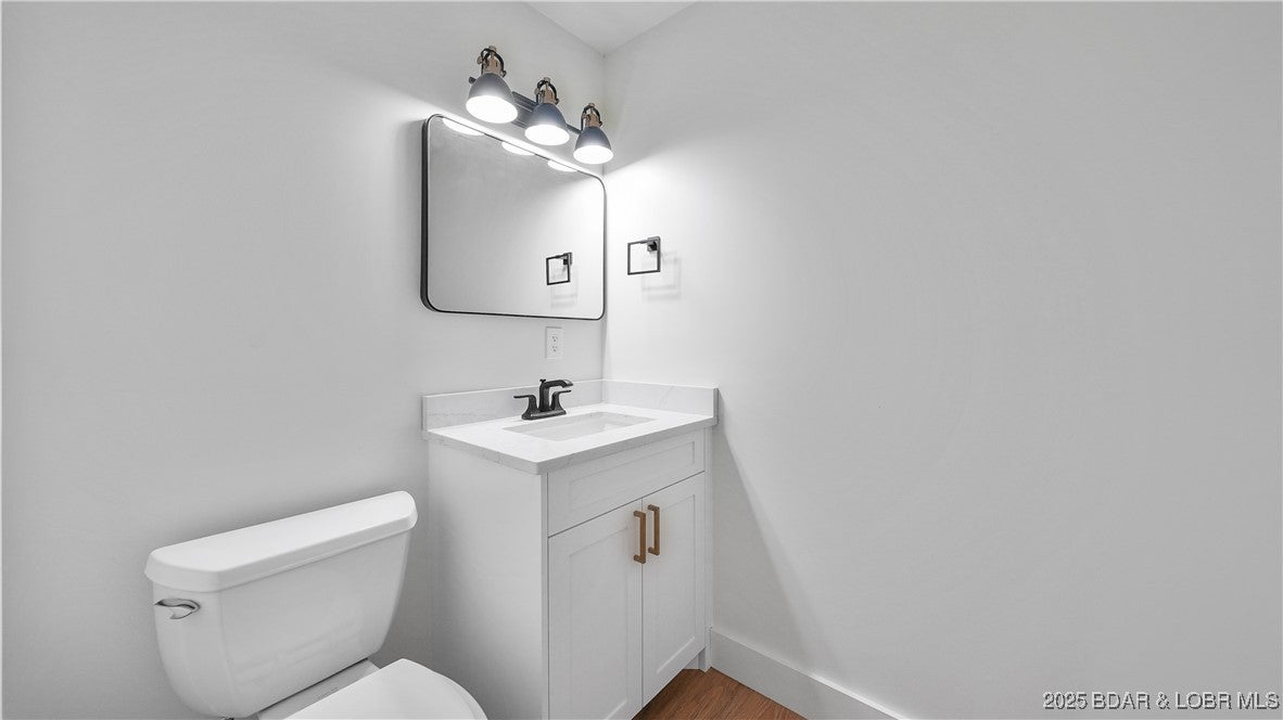 Osage Beach, Missouri, 65065, United States, 4 Bedrooms Bedrooms, ,4 BathroomsBathrooms,Residential,Active,1946330