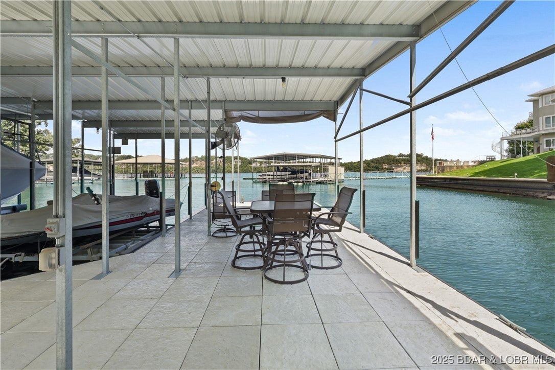 Porto Cima, Missouri, 65079, United States, 4 Bedrooms Bedrooms, ,4 BathroomsBathrooms,Residential,Active,1943787