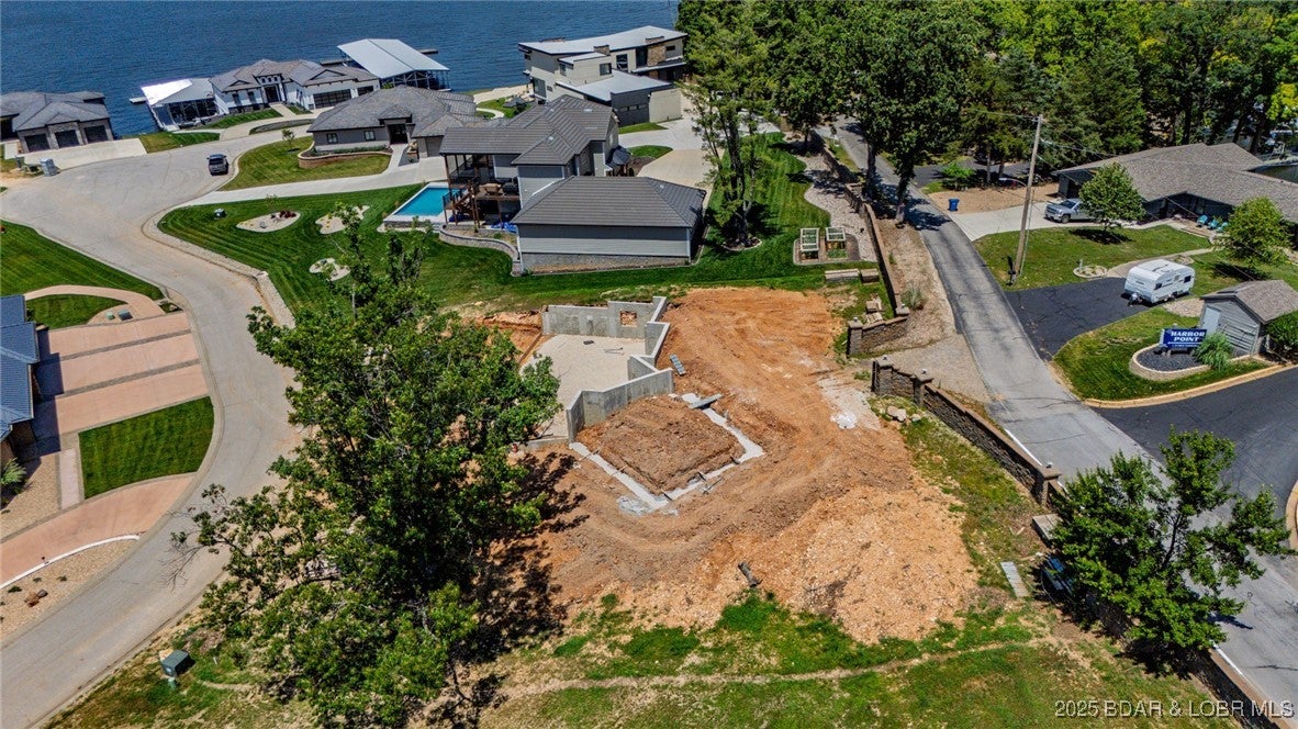 Osage Beach, Missouri, 65065, United States, 4 Bedrooms Bedrooms, ,6 BathroomsBathrooms,Residential,Active,2008268