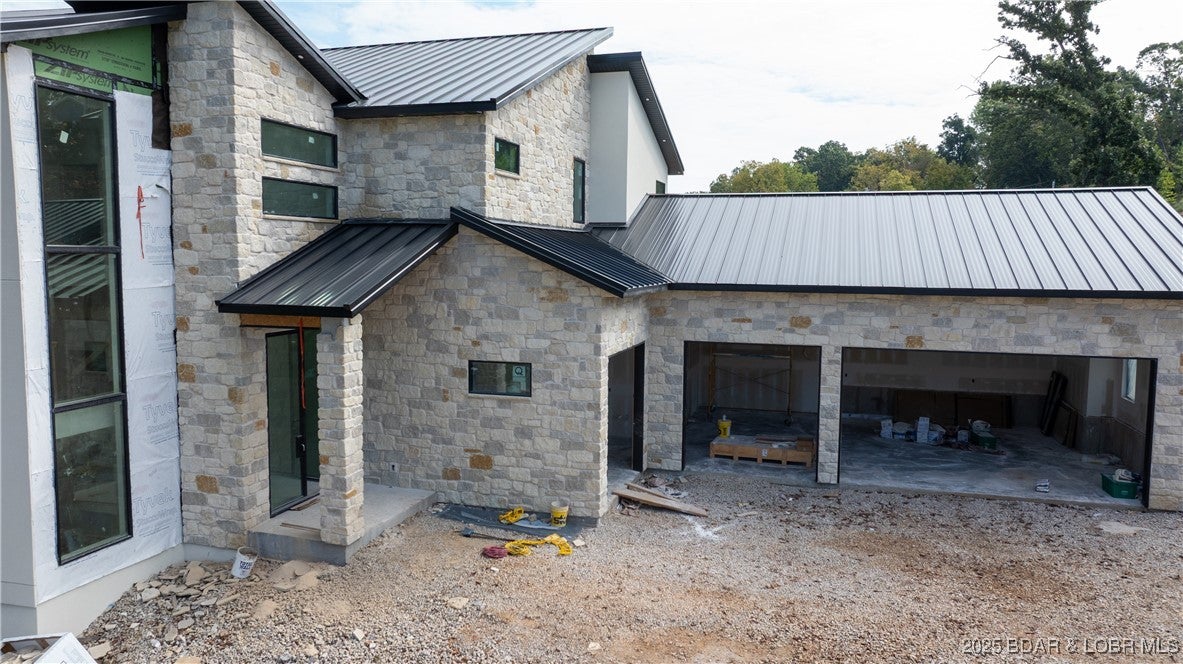 Osage Beach, Missouri, 65065, United States, 6 Bedrooms Bedrooms, ,9 BathroomsBathrooms,Residential,Active,1964478