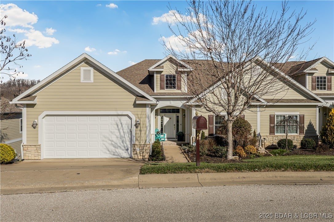 Lake Ozark, Missouri, 65049, United States, 6 Bedrooms Bedrooms, ,4 BathroomsBathrooms,Residential,Active,2006947