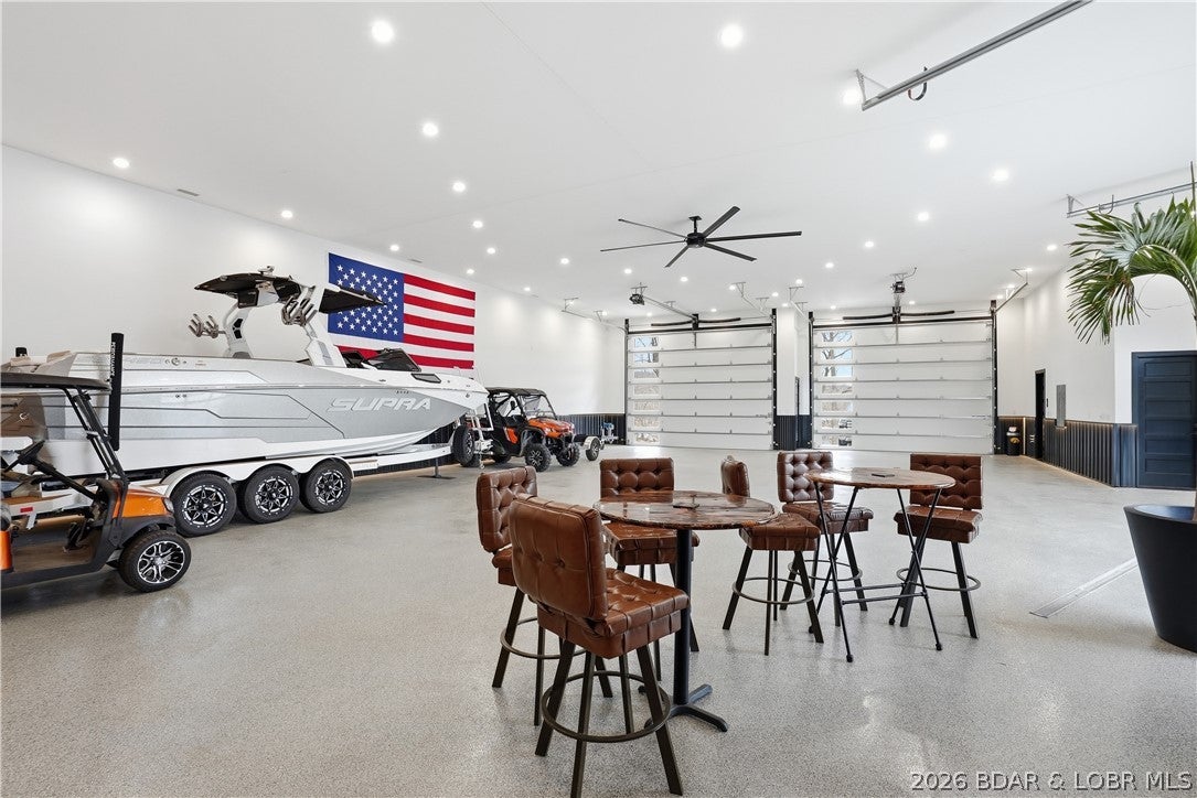 Sunrise Beach, Missouri, 65079, United States, 5 Bedrooms Bedrooms, ,4 BathroomsBathrooms,Residential,Active,2025216