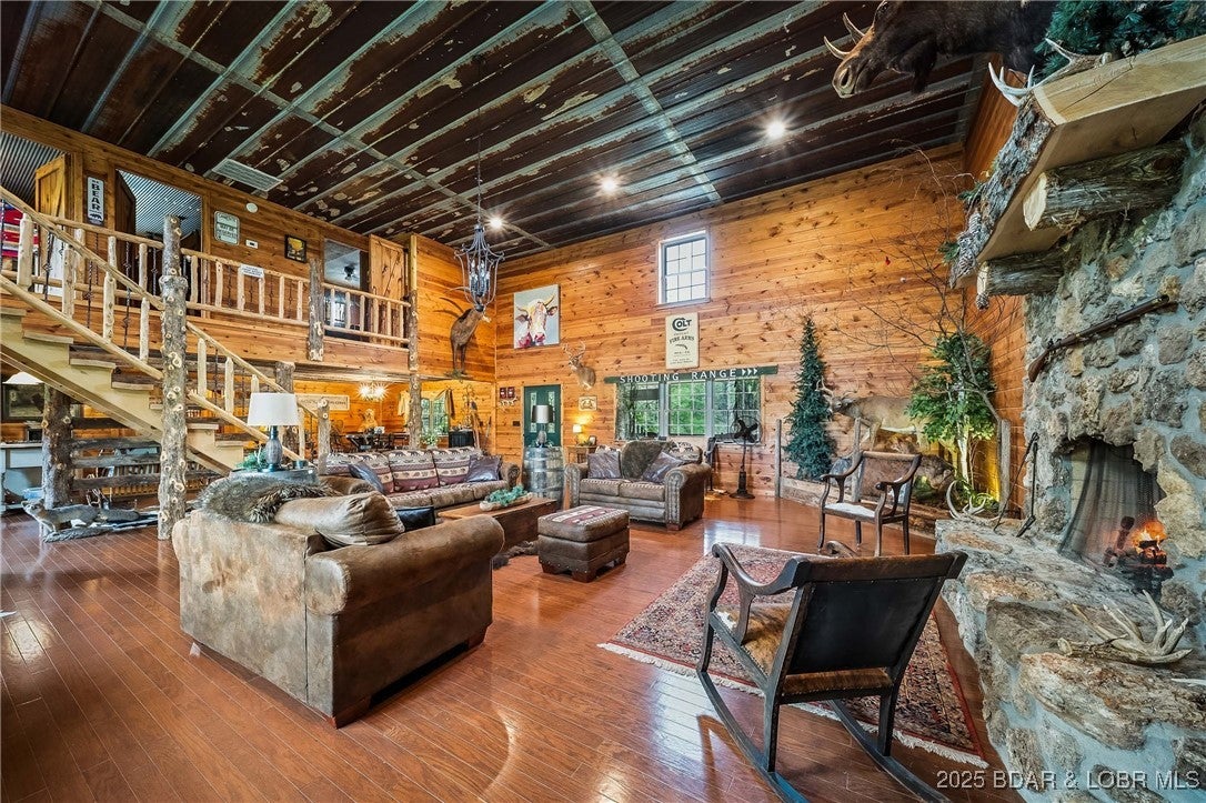 Eldon, Missouri, 65026, United States, 5 Bedrooms Bedrooms, ,3 BathroomsBathrooms,Residential,Active,1790925