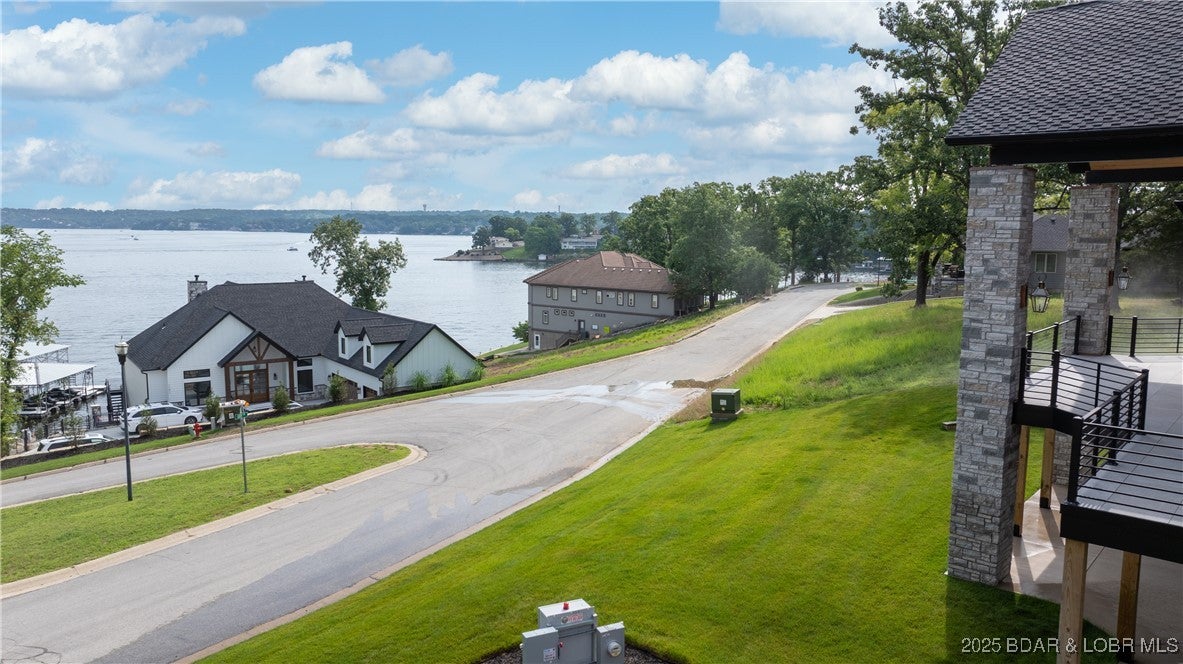 Osage Beach, Missouri, 65065, United States, 4 Bedrooms Bedrooms, ,5 BathroomsBathrooms,Residential,Active,1877825