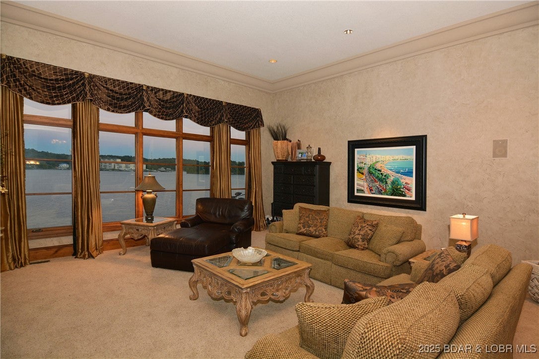 Porto Cima, Missouri, 65079, United States, 5 Bedrooms Bedrooms, ,6 BathroomsBathrooms,Residential,Active,1989748