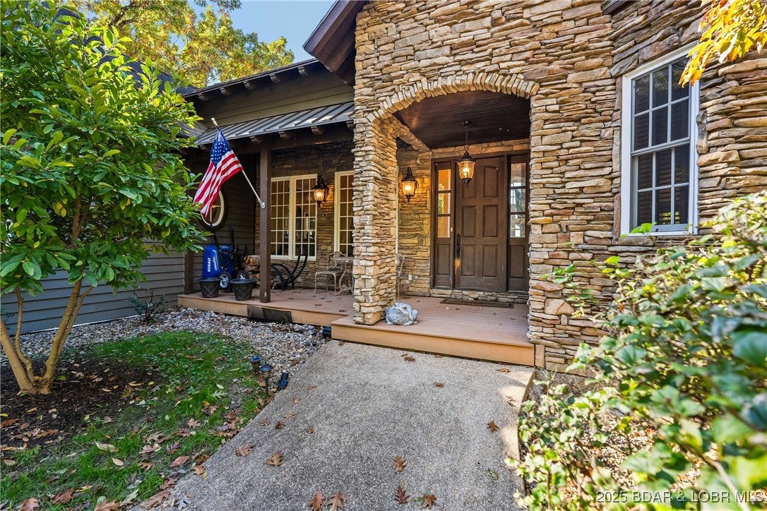 Villages, Missouri, 65079, United States, 5 Bedrooms Bedrooms, ,4 BathroomsBathrooms,Residential,Active,1985880