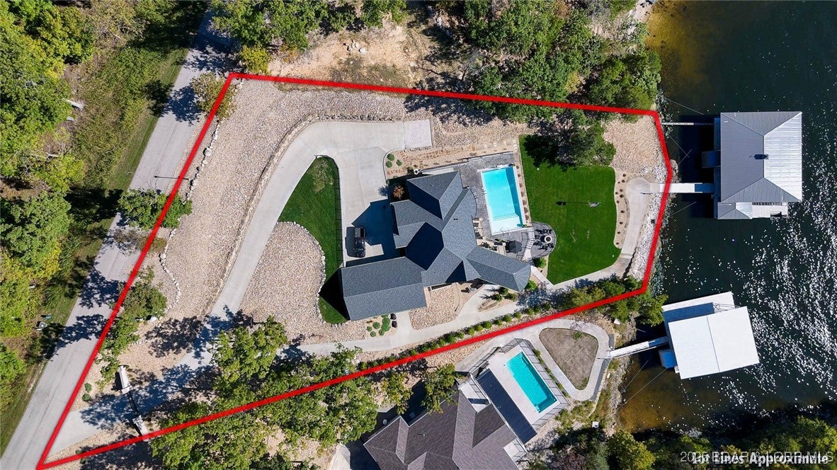 Sunrise Beach, Missouri, 65079, United States, 5 Bedrooms Bedrooms, ,7 BathroomsBathrooms,Residential,Active,1961963