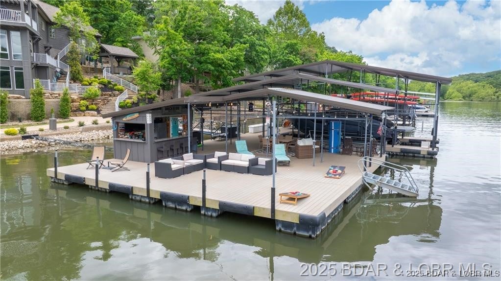 Camdenton, Missouri, 65020, United States, 7 Bedrooms Bedrooms, ,6 BathroomsBathrooms,Residential,Active,1876843