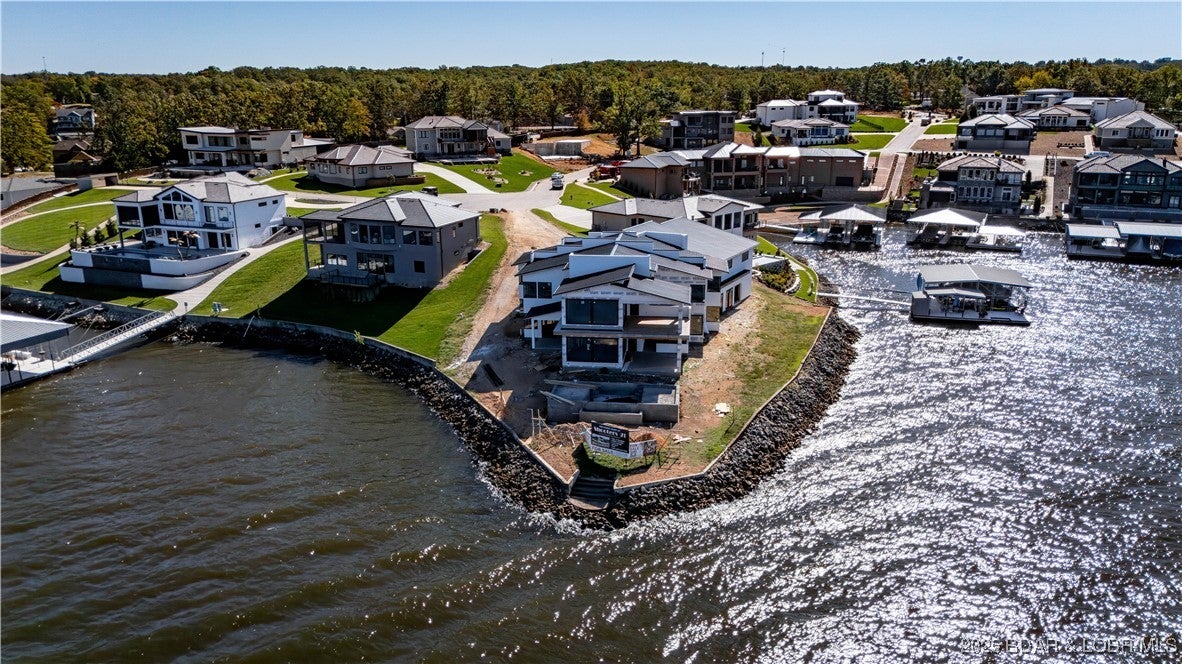 Osage Beach, Missouri, 65065, United States, 8 Bedrooms Bedrooms, ,10 BathroomsBathrooms,Residential,Active,2008279