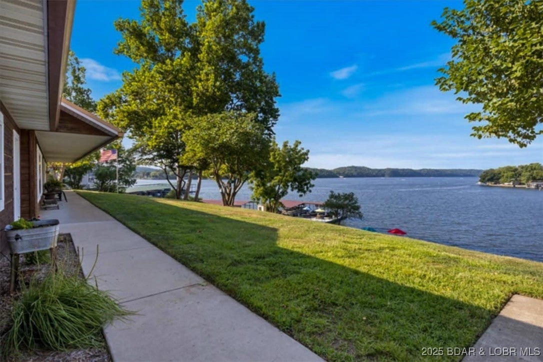 Sunrise Beach, Missouri, 65079, United States, 3 Bedrooms Bedrooms, ,2 BathroomsBathrooms,Residential,Active,1903229