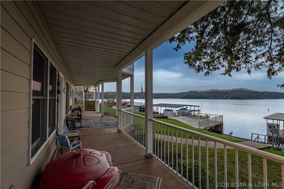 Gravois Mills, Missouri, 65037, United States, 5 Bedrooms Bedrooms, ,3 BathroomsBathrooms,Residential,Active,2032925