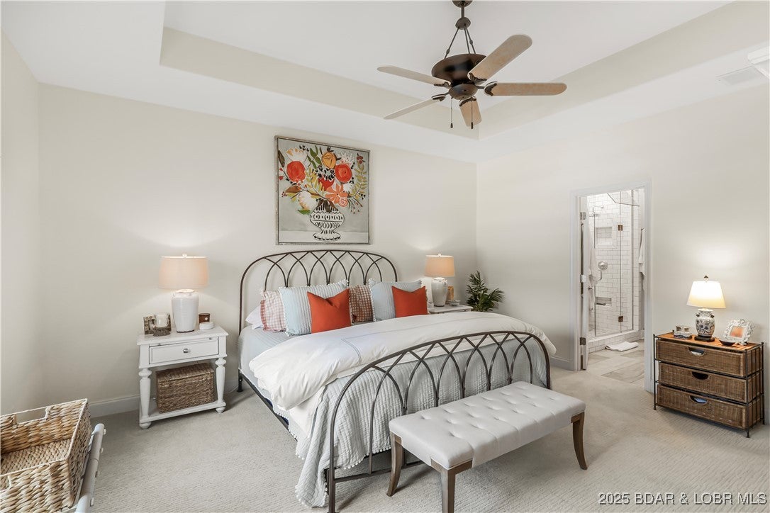 Lake Ozark, Missouri, 65049, United States, 6 Bedrooms Bedrooms, ,4 BathroomsBathrooms,Residential,Active,2006947