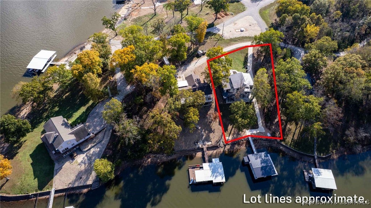 Climax Springs, Missouri, 65324, United States, 5 Bedrooms Bedrooms, ,5 BathroomsBathrooms,Residential,Active,1988443