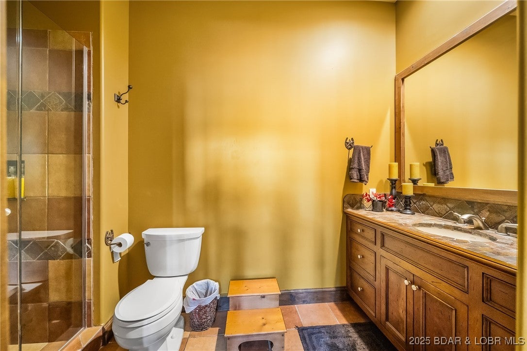 Villages, Missouri, 65079, United States, 5 Bedrooms Bedrooms, ,7 BathroomsBathrooms,Residential,Active,1964268