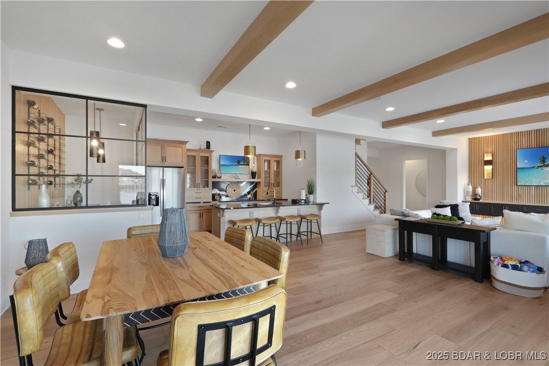 Porto Cima, Missouri, 65079, United States, 6 Bedrooms Bedrooms, ,5 BathroomsBathrooms,Residential,Active,1960144