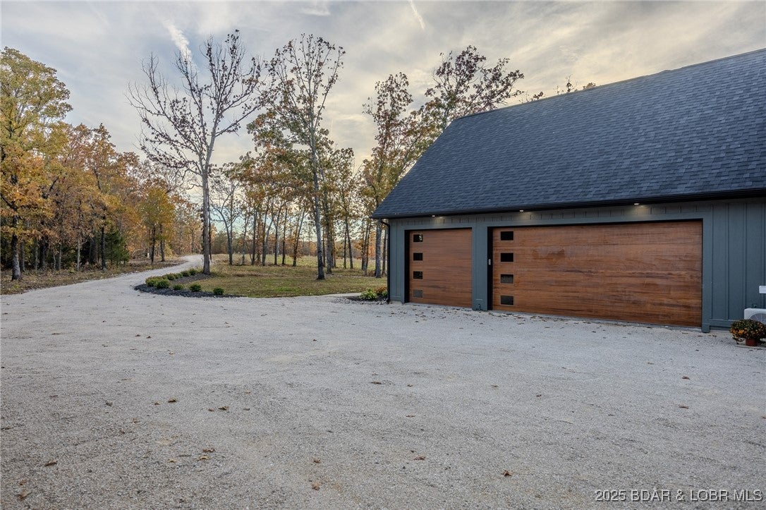 Linn Creek, Missouri, 65052, United States, 6 Bedrooms Bedrooms, ,5 BathroomsBathrooms,Residential,Active,1989796