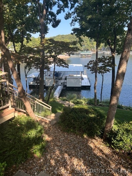 Lake Ozark, Missouri, 65049, United States, 5 Bedrooms Bedrooms, ,6 BathroomsBathrooms,Residential,Active,2009424