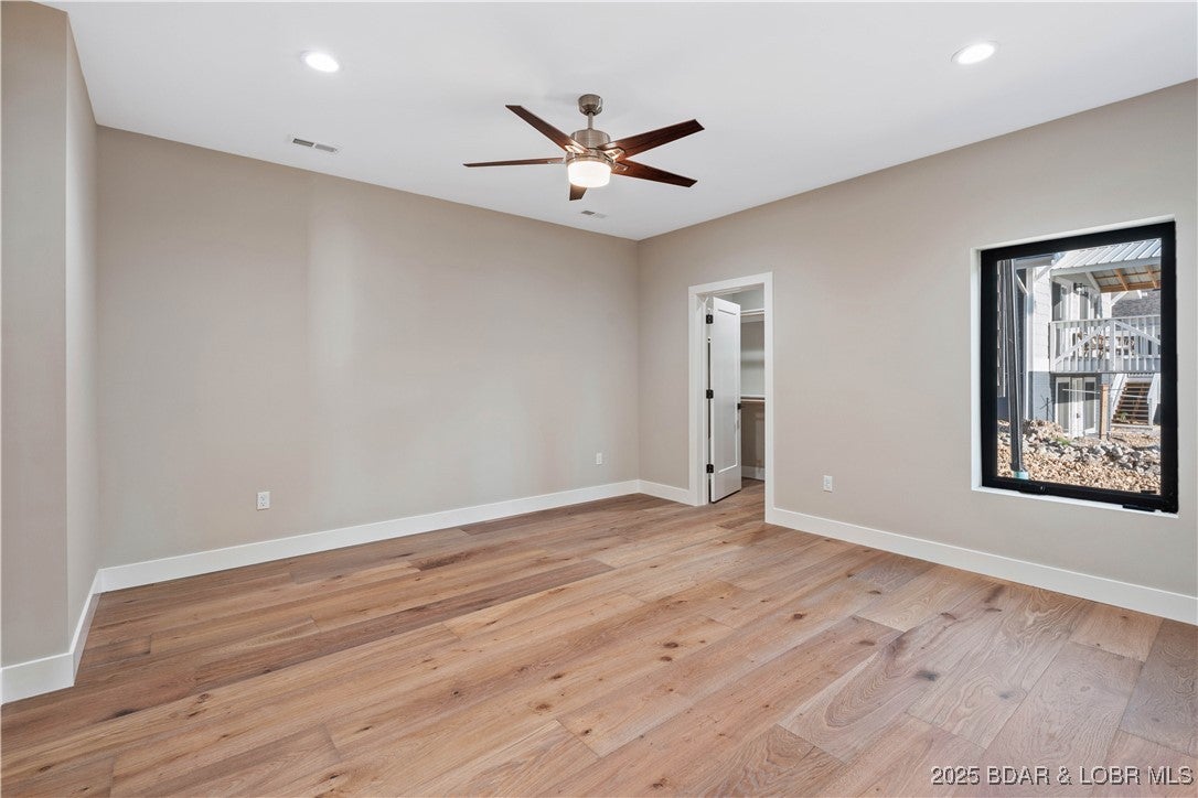 Osage Beach, Missouri, 65065, United States, 6 Bedrooms Bedrooms, ,6 BathroomsBathrooms,Residential,Active,1922661