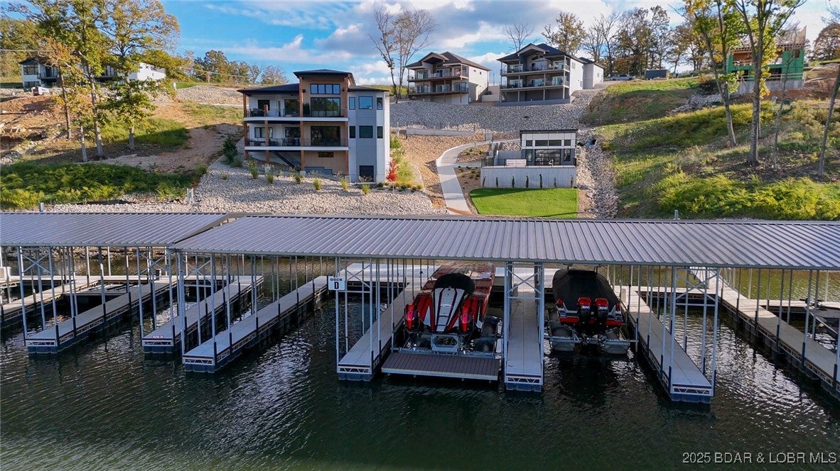 Osage Beach, Missouri, 65065, United States, 4 Bedrooms Bedrooms, ,5 BathroomsBathrooms,Residential,Active,1985585