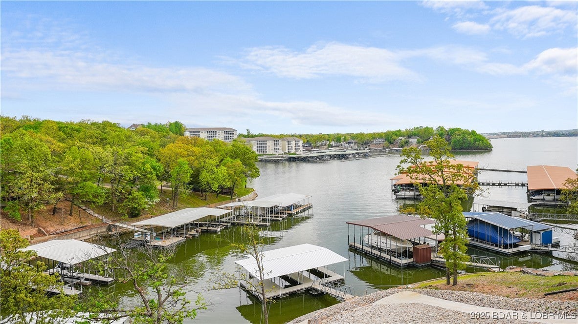 Osage Beach, Missouri, 65065, United States, 4 Bedrooms Bedrooms, ,4 BathroomsBathrooms,Residential,Active,1946330