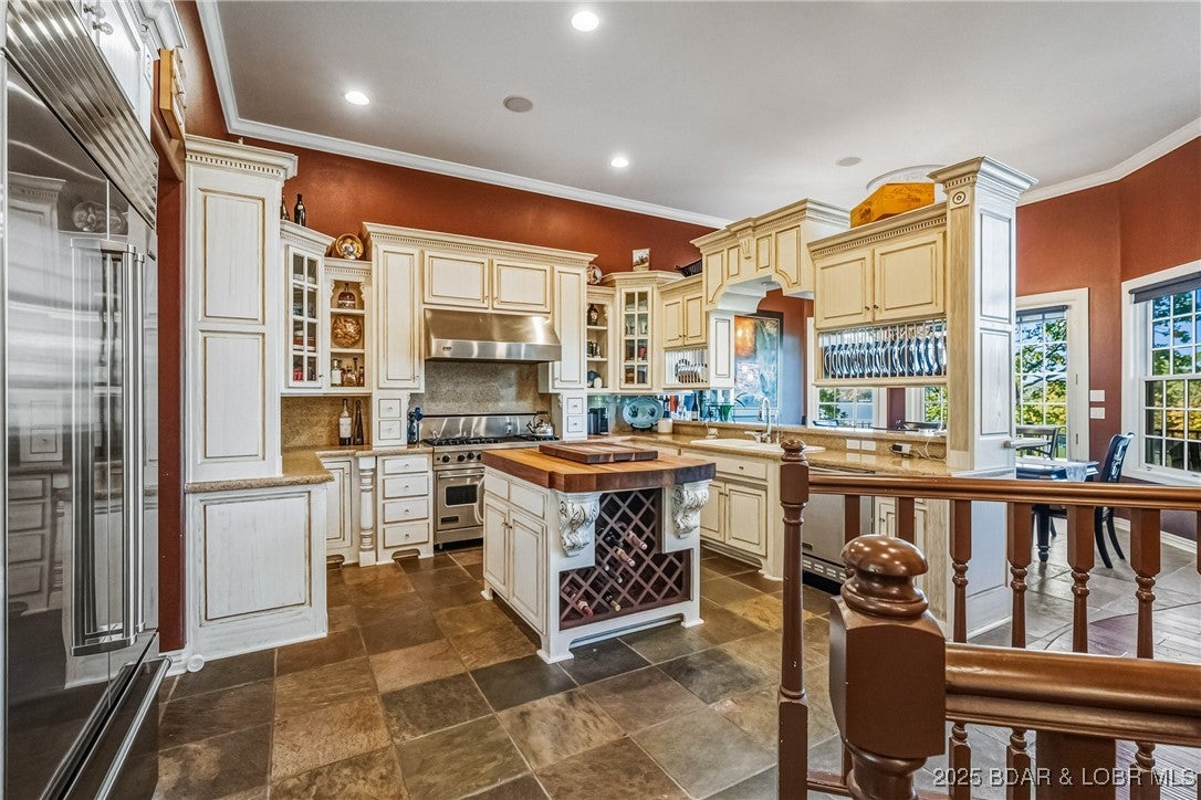 Villages, Missouri, 65079, United States, 5 Bedrooms Bedrooms, ,4 BathroomsBathrooms,Residential,Active,1985880 Villages, Missouri, 65079, United States, 5 Bedrooms Bedrooms, ,4 BathroomsBathrooms,Residential,Active,1985880