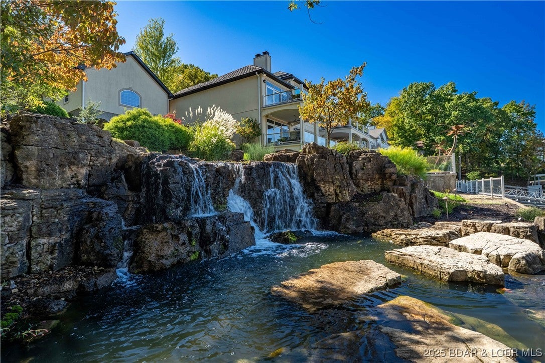 Porto Cima, Missouri, 65079, United States, 5 Bedrooms Bedrooms, ,4 BathroomsBathrooms,Residential,Active,1973370