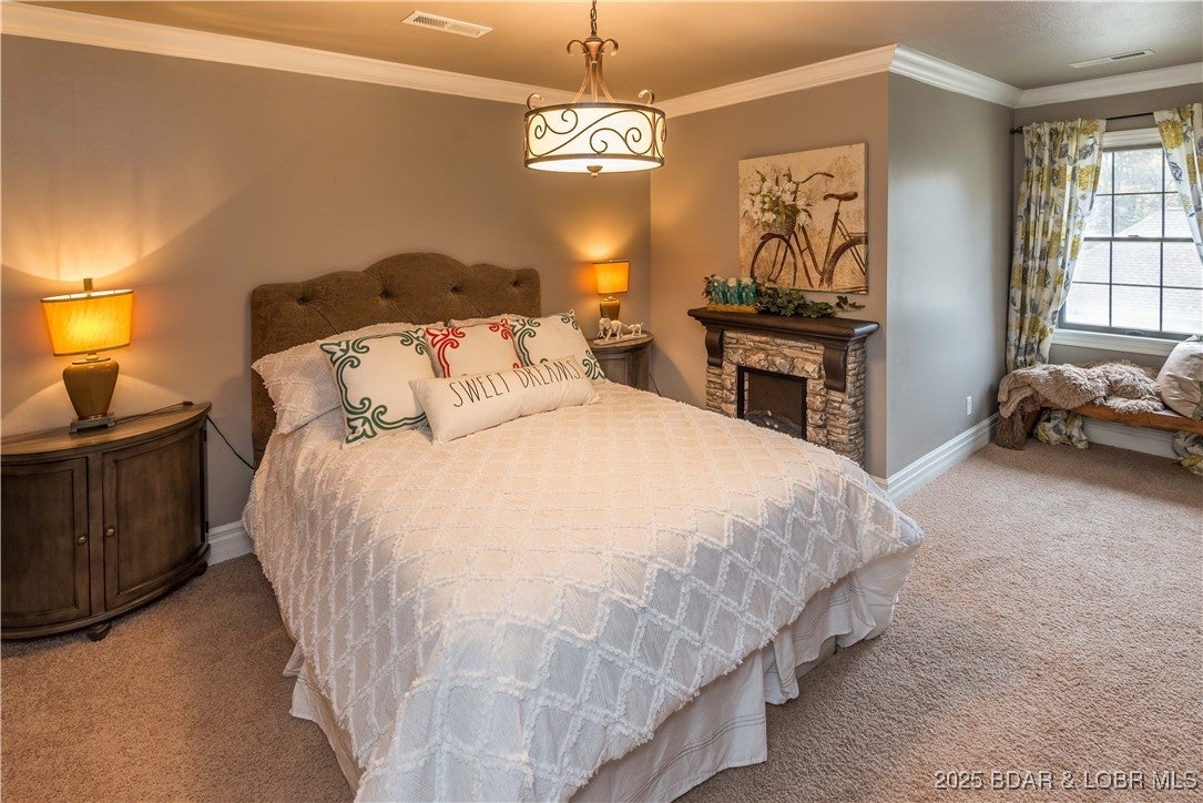 Jefferson City, Missouri, 65109, United States, 4 Bedrooms Bedrooms, ,4 BathroomsBathrooms,Residential,Active,1990045