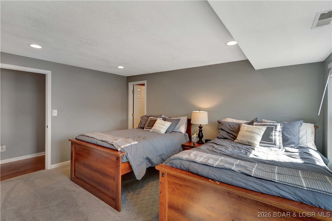 Sunrise Beach, Missouri, 65079, United States, 5 Bedrooms Bedrooms, ,6 BathroomsBathrooms,Residential,Active,2015451