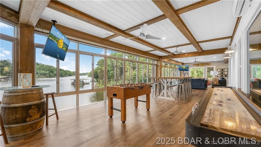 Camdenton, Missouri, 65020, United States, 7 Bedrooms Bedrooms, ,6 BathroomsBathrooms,Residential,Active,1876843