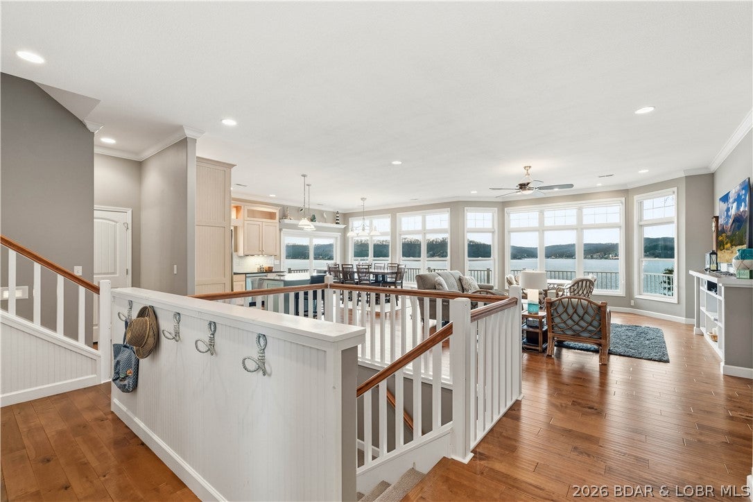 Gravois Mills, Missouri, 65037, United States, 5 Bedrooms Bedrooms, ,3 BathroomsBathrooms,Residential,Active,2032925